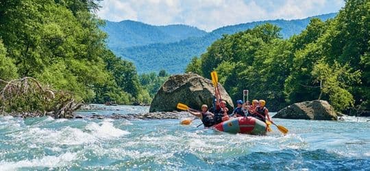 How to do rafting? Places to go rafting in Türkiye.
